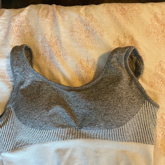 matching workout set - Picture 2 of 2